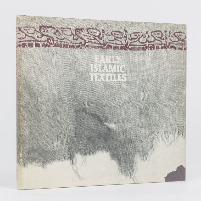 Item #101590 Early Islamic Textiles. Clive ROGERS.