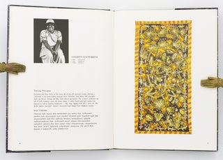 Utopia. A Picture Story. 88 Silk Batiks from the Robert Holmes à Court Collection