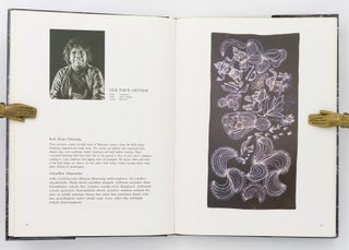 Utopia. A Picture Story. 88 Silk Batiks from the Robert Holmes à Court Collection