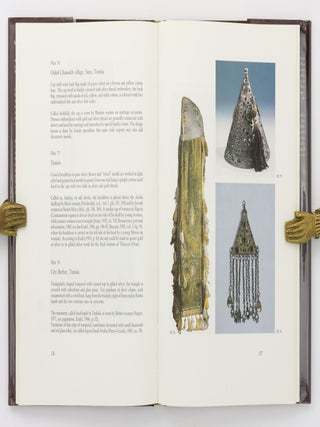 The Power of Headdresses. A Cross-Cultural Study of Forms and Functions