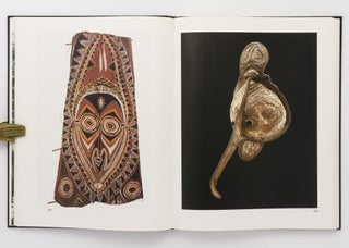 Authority and Ornament. Art of the Sepik River, Papua New Guinea