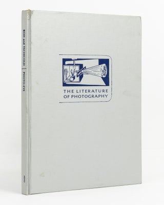 Item #138170 Photo-Eye. 76 Photos of the Period. Photography, Franz ROH, Jan TSCHICHOLD