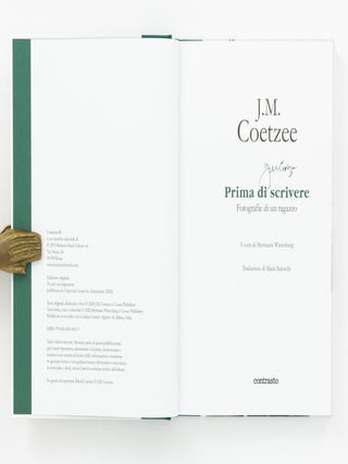 Prima de Scrivere. Fotografie di un Ragazzo [Before Writing. Photographs from Boyhood]. A cura di Hermann Wittenberg. Traduzione di Maria Baiocchi