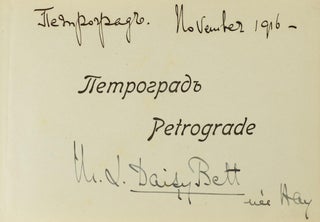 A small booklet of views of Petrograd (St Petersburg until August 1914, Leningrad from 1924, St Petersburg again from 1991)